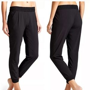 Athleta aliso joggers